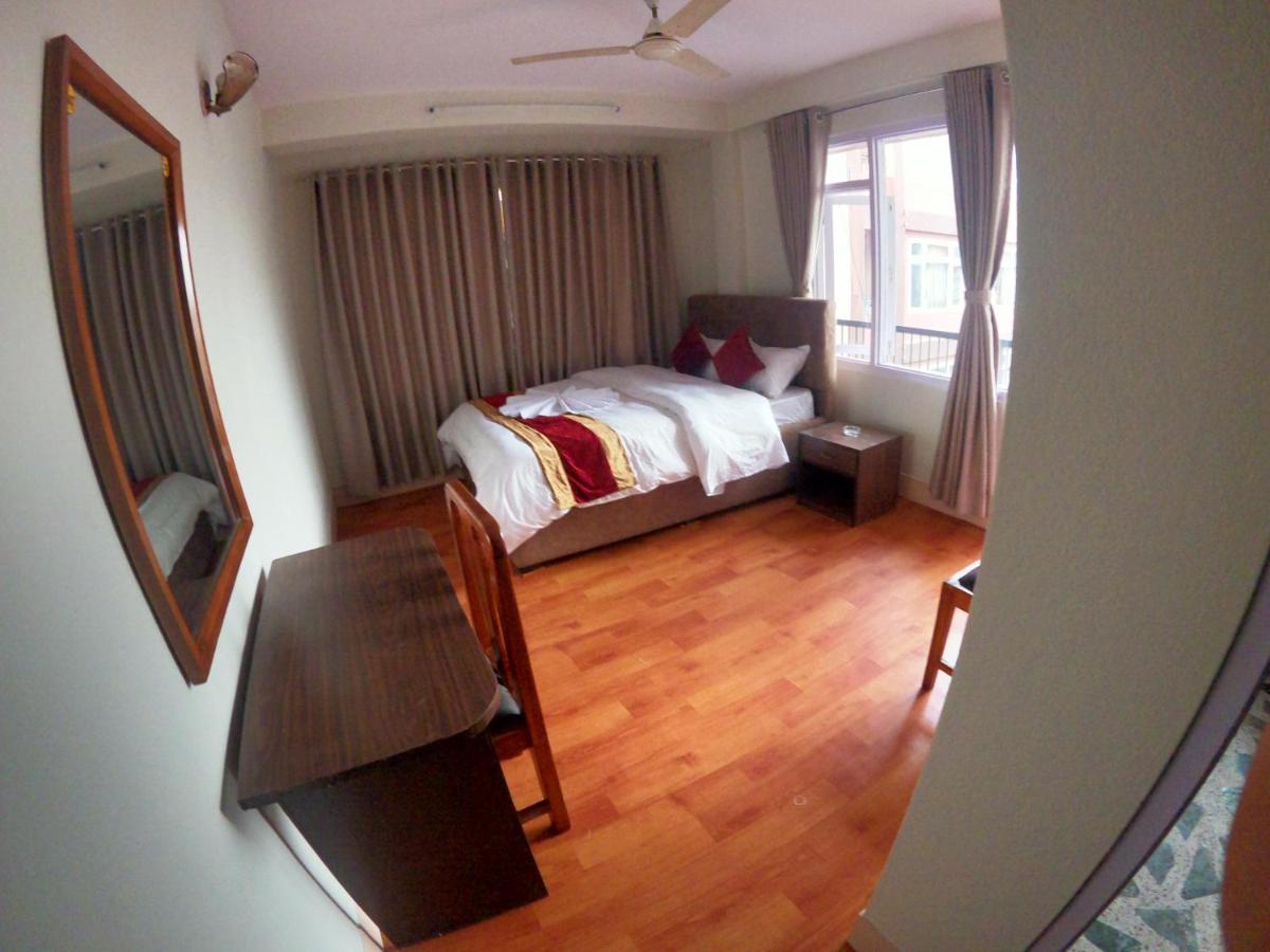 Om Tara Guest House Pvt Ltd Kathmandu Bagian luar foto