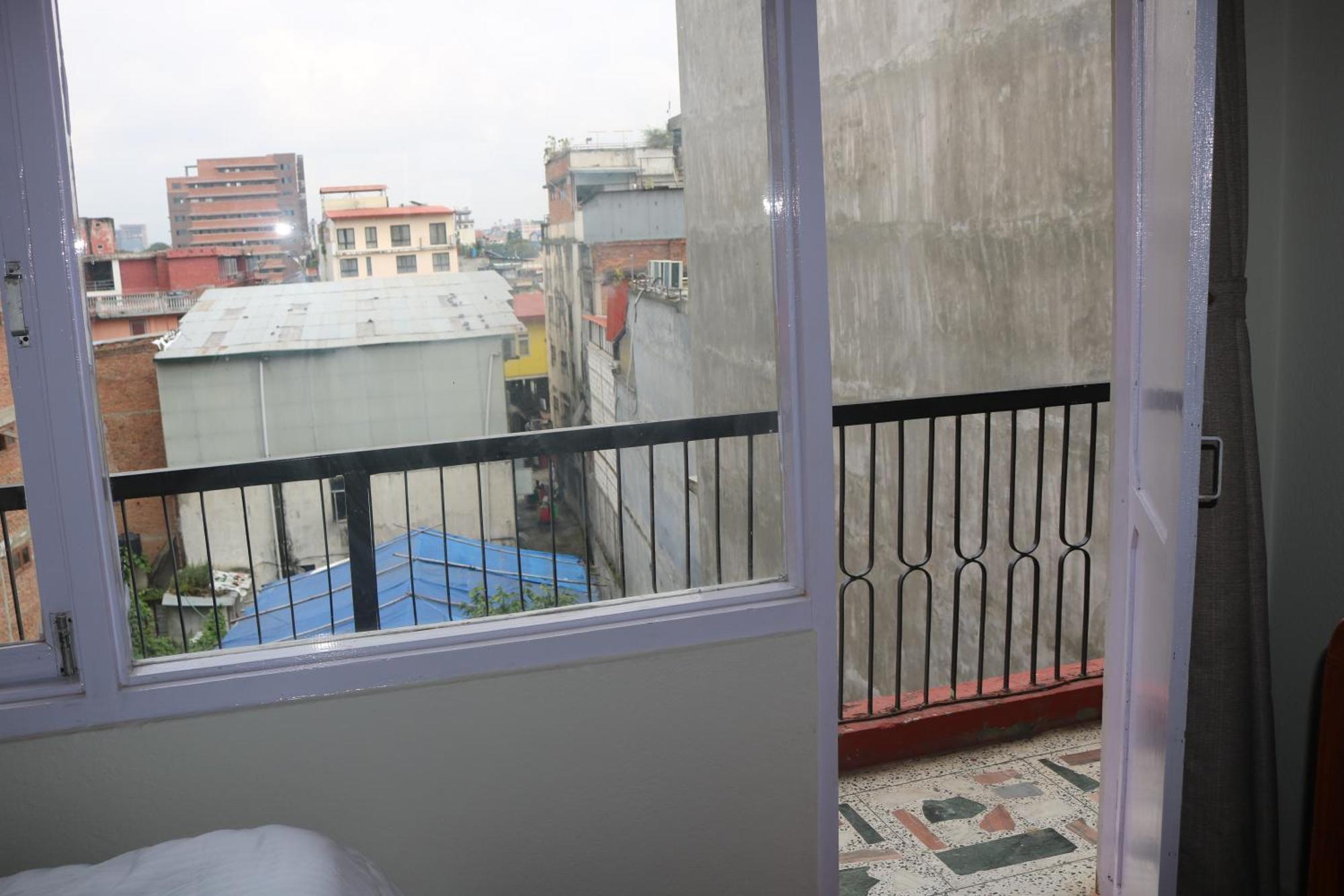 Om Tara Guest House Pvt Ltd Kathmandu Bagian luar foto