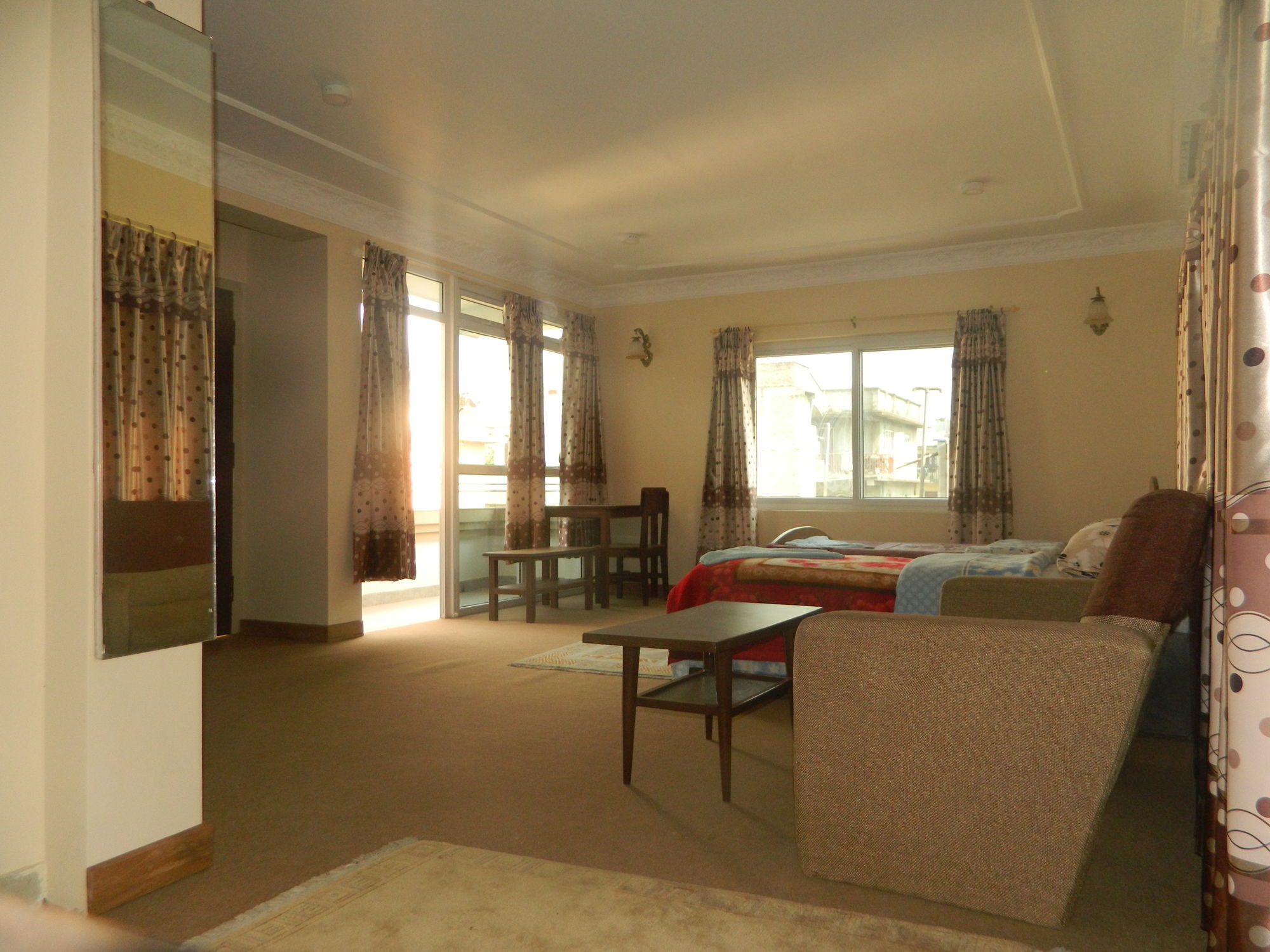 Om Tara Guest House Pvt Ltd Kathmandu Bagian luar foto